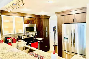 3725 S Ocean Dr, Hollywood, FL 33019 - Photo 5