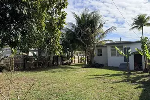 2745 Funston St, Hollywood, FL 33020 - Photo 15