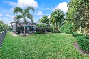 11725 Bayview Cir, Parkland, FL 33076 - Photo 7