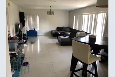 430 Commodore Drive #310, Plantation, FL 33325 - Photo 3