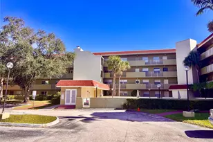 3120 N Pine Island Rd, Sunrise, FL 33351 - Photo 13