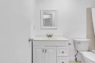 8911 NW 28th Dr, Coral Springs, FL 33065 - Photo 35