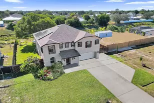 864 SW Java Ave, Port Saint Lucie, FL 34953 - Photo 7