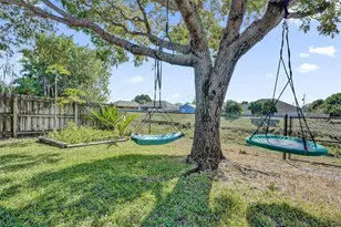 864 SW Java Ave, Port Saint Lucie, FL 34953 - Photo 63