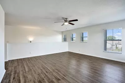 864 SW Java Avenue, Port Saint Lucie, FL 34953 - Photo 37