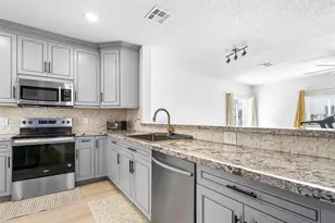 9500 Stanley Ln, Tamarac, FL 33321 - Photo 3