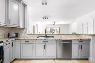 9500 Stanley Ln, Tamarac, FL 33321 - Photo 5