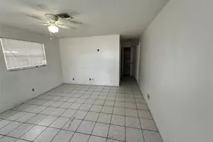 230 SW 1st St, Pompano Beach, FL 33060 - Photo 9