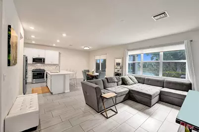 5068 Greenway Drive, Hollywood, FL 33021 - Photo 5