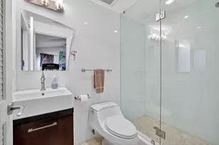 210 Washingtonia Ave, Fort Lauderdale, FL 33308 - Photo 73