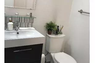 10141 W Sunrise Blvd, Plantation, FL 33322 - Photo 3