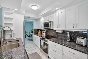 95 N Birch Rd, Fort Lauderdale, FL 33304 - Photo 13