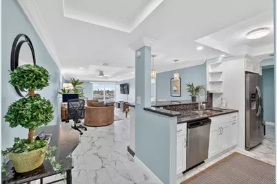 95 N Birch Road #702, Fort Lauderdale, FL 33304 - Photo 1