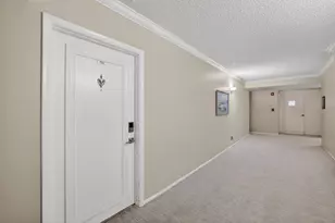 95 N Birch Rd, Fort Lauderdale, FL 33304 - Photo 37