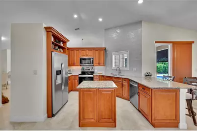 4910 NW 104th Avenue, Coral Springs, FL 33076 - Photo 15
