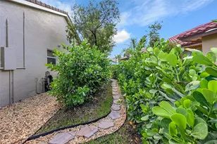 4910 NW 104th Ave, Coral Springs, FL 33076 - Photo 33