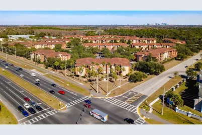 5560 Metrowest Boulevard #3-206, Orlando, FL 32811 - Photo 3