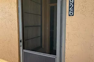 5926 Coral Lake Dr, Margate, FL 33063 - Photo 9