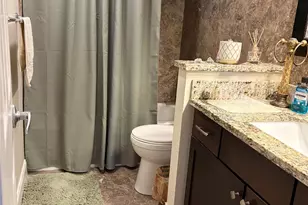 5926 Coral Lake Dr, Margate, FL 33063 - Photo 17