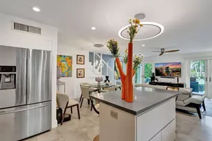 1050 NE 33rd St, Oakland Park, FL 33334 - Photo 5