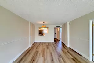 113 Royal Pk Dr, Oakland Park, FL 33309 - Photo 9