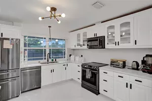 3101 NE 164th St, Sunny Isles Beach, FL 33160 - Photo 13