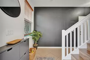 2977 St John Dr, Hollywood, FL 33024 - Photo 5