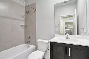 21357 NE 2nd Ct, Miami, FL 33179 - Photo 25