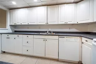 2831 NE 60th St, Fort Lauderdale, FL 33308 - Photo 13