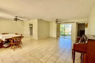 9061 SW 54th St, Cooper City, FL 33328 - Photo 17