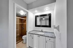 906 Twin Lakes Dr, Coral Springs, FL 33071 - Photo 13