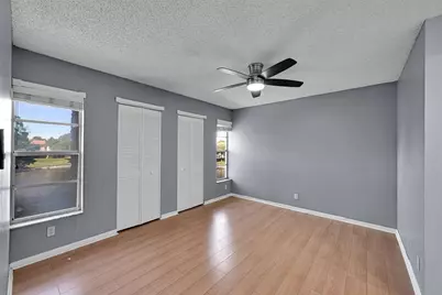 906 Twin Lakes Drive #8-j, Coral Springs, FL 33071 - Photo 9