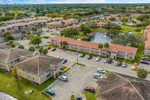 906 Twin Lakes Dr, Coral Springs, FL 33071 - Photo 39