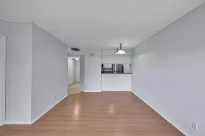 906 Twin Lakes Drive #8-j, Coral Springs, FL 33071 - Photo 7