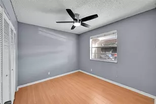 906 Twin Lakes Dr, Coral Springs, FL 33071 - Photo 15