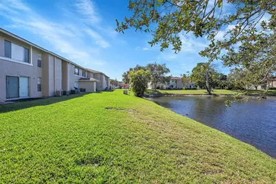 906 Twin Lakes Drive #8-j, Coral Springs, FL 33071 - Photo 21