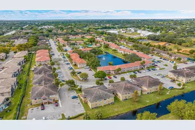 906 Twin Lakes Drive #8-j, Coral Springs, FL 33071 - Photo 37