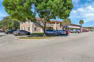 906 Twin Lakes Dr, Coral Springs, FL 33071 - Photo 29