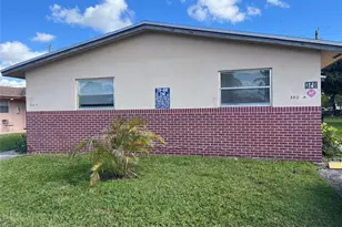 380 SW 27th Terrace, Fort Lauderdale, FL 33312 - Photo 1