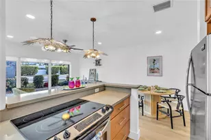 2412 NE 4th St, Pompano Beach, FL 33062 - Photo 17