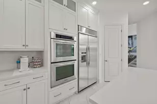 9850 Bay Leaf Ct, Parkland, FL 33076 - Photo 23