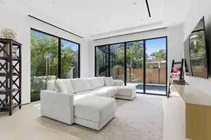 2103 Bayview Dr, Fort Lauderdale, FL 33305 - Photo 9