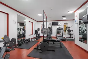 3990 NW 42nd Ave, Lauderdale Lakes, FL 33319 - Photo 25