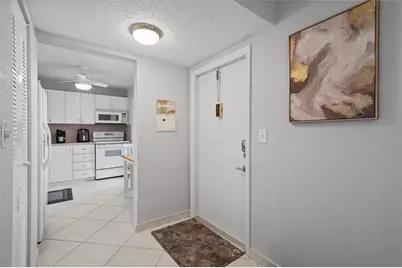 3990 NW 42nd Avenue #305, Lauderdale Lakes, FL 33319 - Photo 9
