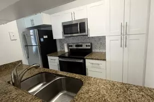 2730 Forest Hills Blvd, Coral Springs, FL 33065 - Photo 7