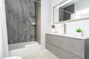 2615 E Las Olas Blvd, Fort Lauderdale, FL 33301 - Photo 57