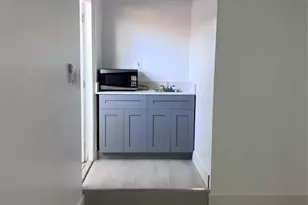 1136 NW 5th Ct, Fort Lauderdale, FL 33311 - Photo 19