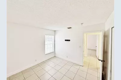 1136 NW 5th Court, Fort Lauderdale, FL 33311 - Photo 9
