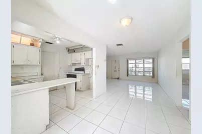 8310 NW 59th Court, Tamarac, FL 33321 - Photo 15