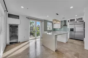 61 Isle of Venice Dr, Fort Lauderdale, FL 33301 - Photo 3